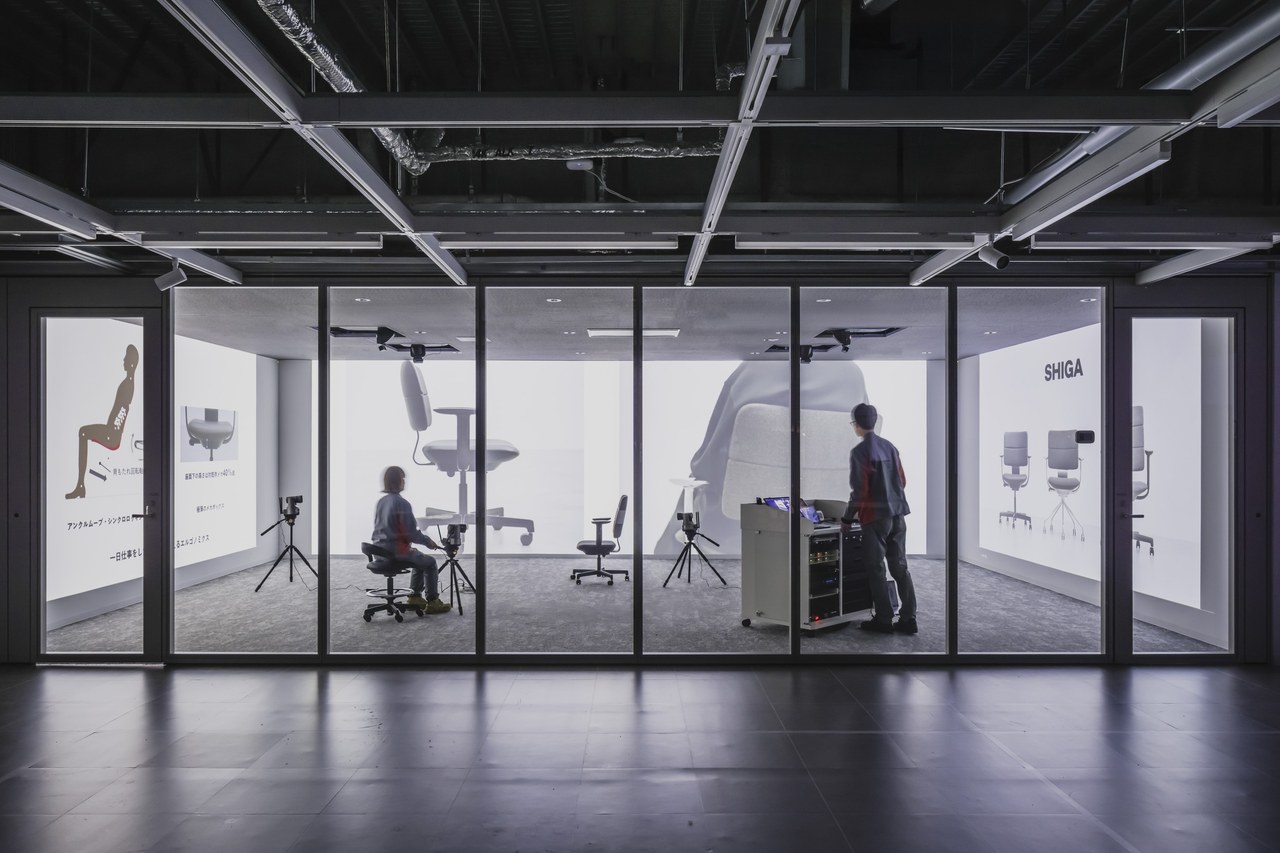 Supporting the Front Line of Advanced Manufacturing: A Base for Taking On New Ways of Making Things