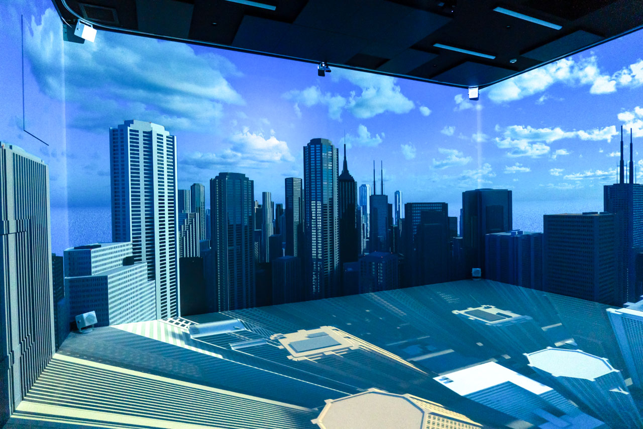 高輝度プロジェクター × マジックウォールで、圧倒的な描写力を実現 / アークベル株式会社